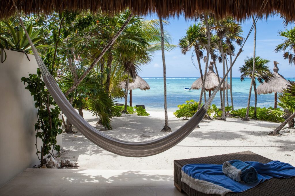 Eternal Center Health Riviera Maya clinic